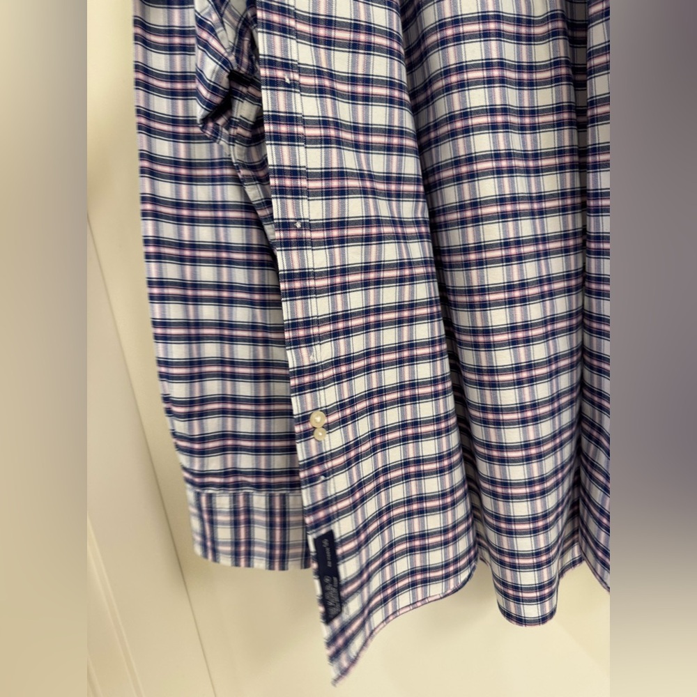 Charles Tyrwhitt Men's Classic Fit Button-Down Shirt. 100% Cotton. Size Large - Picture 9 of 15